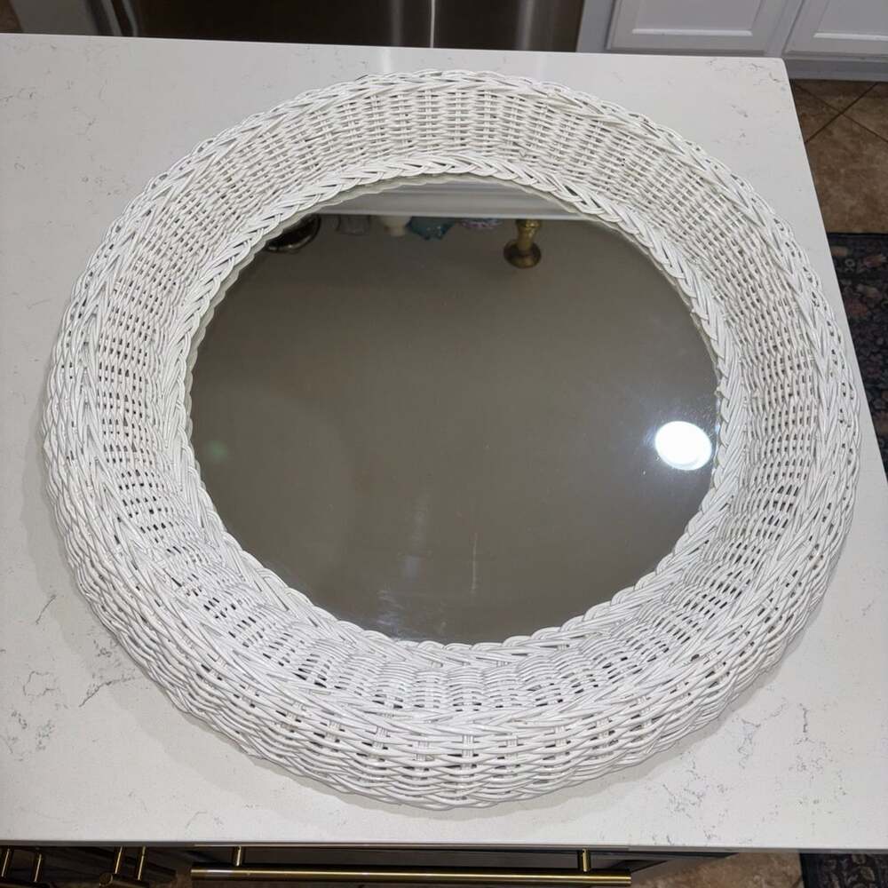 Vintage White Wicker Round Wall Mirror Boho Bohemian Coastal 24”